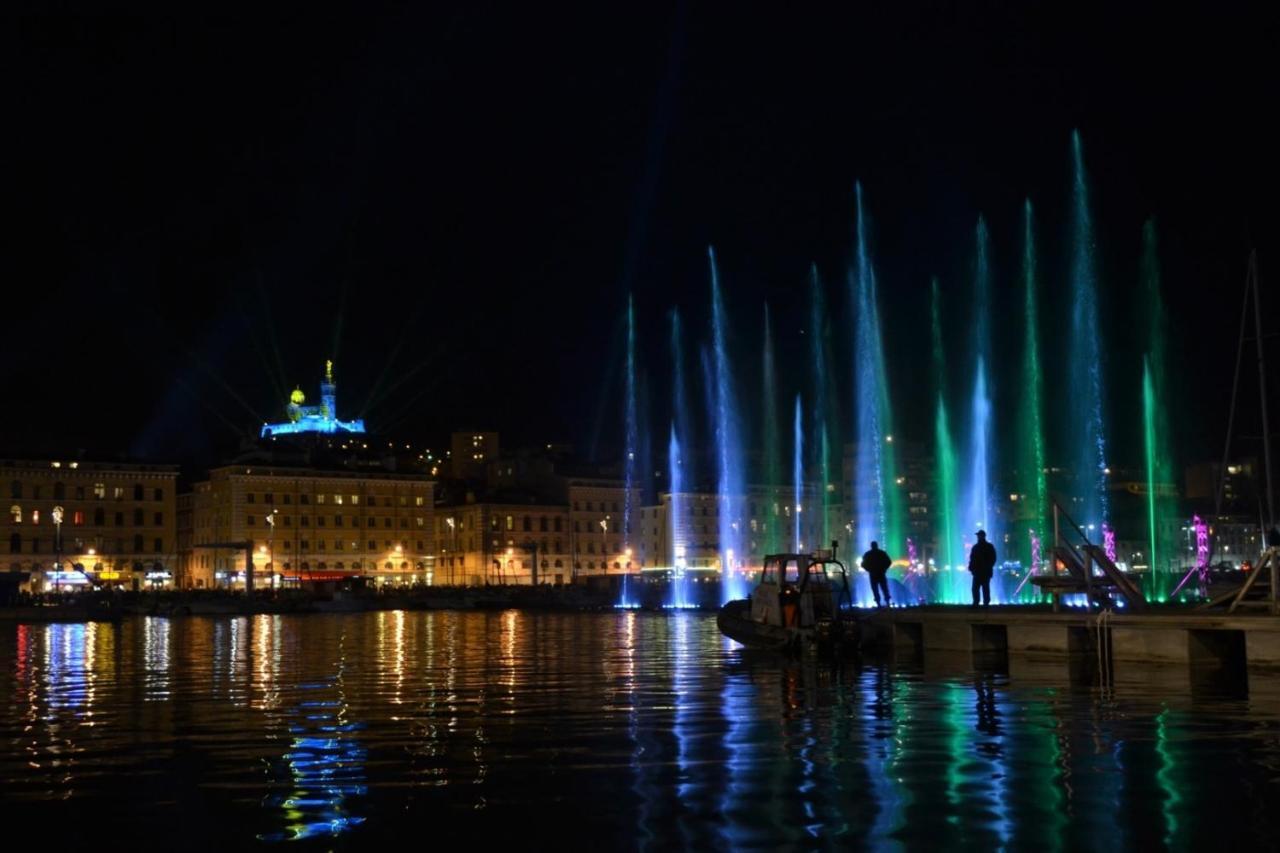 Studio Charles De Gaulle - Vieux Port Daire Marsilya Dış mekan fotoğraf